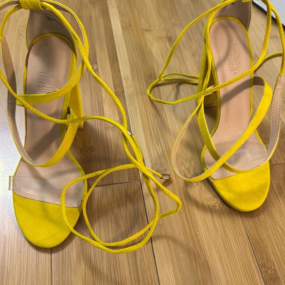 Yellow Charlotte Russe heels, size 7.
